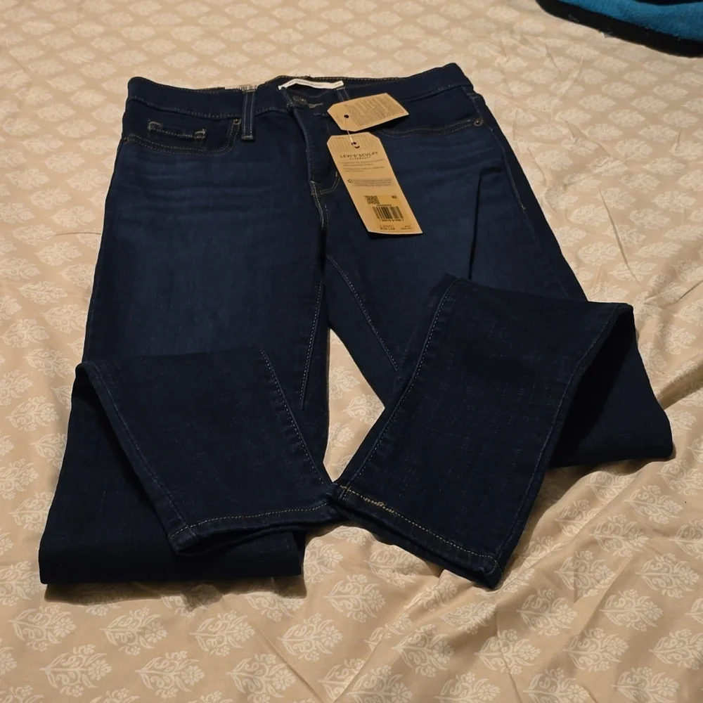 Levi's 311 Shaping Skinny Jeans - Picture 4 of 4